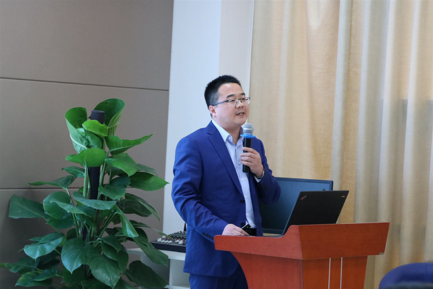 首页| 游艇会yth206最新官方网站